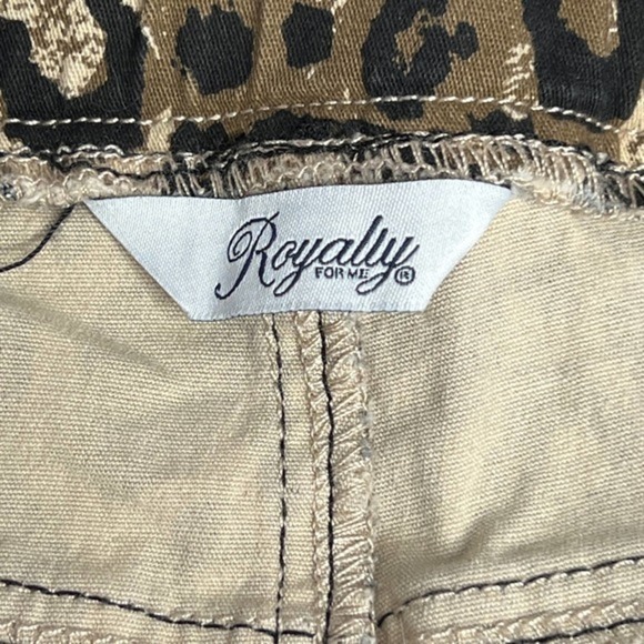 Royalty for Me‎ High Rise Distressed Ankle Joggers Leopard Print Size Large - Picture 11 of 11